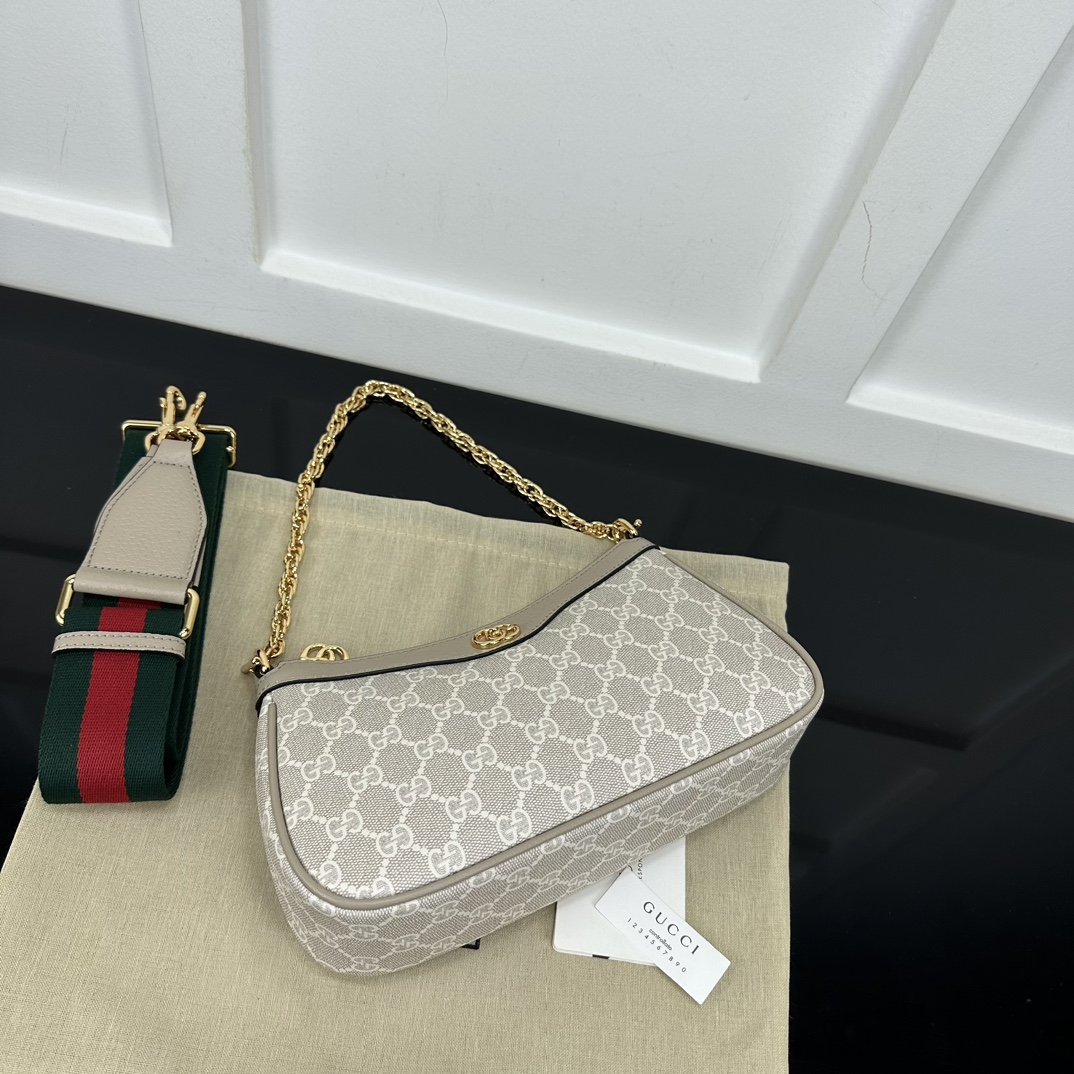 Gucci Hobo Bags